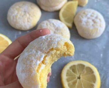 Soft lemon cookies