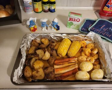 Roasted Potatoes and Corn on the Cob with Crab and Shrimp