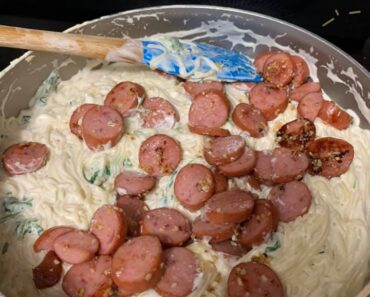 Smoked Sausage Alfredo Pasta: A Quick and Flavorful Delight